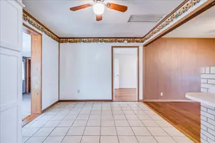 985 N Chambers St, Giddings, TX 78942 - Photo 15
