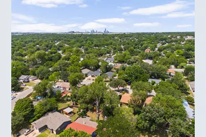 4601 Candletree Lane, Austin, TX 78744 - Photo 27