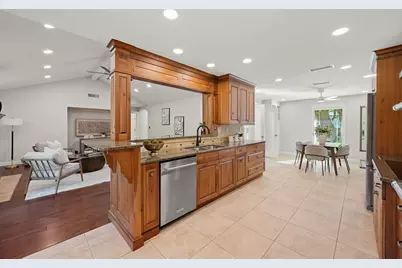11924 Brookwood Circle, Austin, TX 78750 - Photo 13