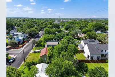 1118 Richardine Avenue, Austin, TX 78721 - Photo 9