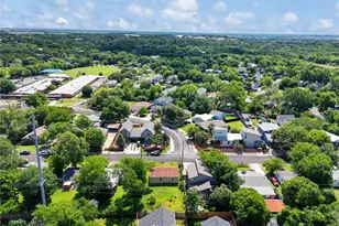 1118 Richardine Ave, Austin, TX 78721 - Photo 11
