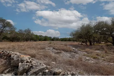 105 Creekside Trail, Spicewood, TX 78669 - Photo 33