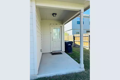 113 Star Pass, Jarrell, TX 76537 - Photo 21