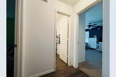 113 Star Pass, Jarrell, TX 76537 - Photo 11