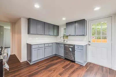 112 Gazley Street, Smithville, TX 78957 - Photo 3