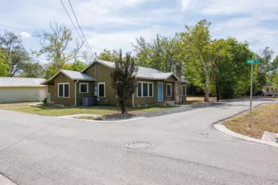 201 Rose Street, Buda, TX 78610 - Photo 19