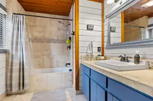 301 Green Acres Dr, Wimberley, TX 78676 - Photo 17