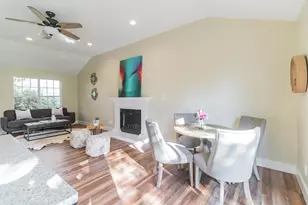 25201 & 25203 Lakeview Dr, Spicewood, TX 78669 - Photo 7