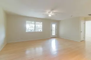 25201 & 25203 Lakeview Dr, Spicewood, TX 78669 - Photo 29