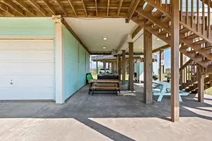 157 Verdia Dr, Crystal Beach, TX 77650 - Photo 23