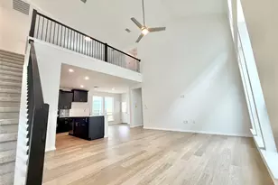 217 Young St, Buda, TX 78610 - Photo 5