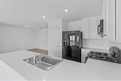 13216 Eastland Drive, Mustang Ridge, TX 78610 - Photo 11