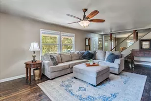 251 Oak Grove Dr, Dripping Springs, TX 78620 - Photo 11