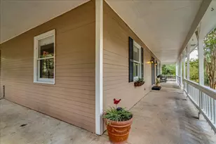 251 Oak Grove Dr, Dripping Springs, TX 78620 - Photo 9