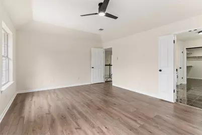 13102 Hunters Chase Drive, Austin, TX 78729 - Photo 25
