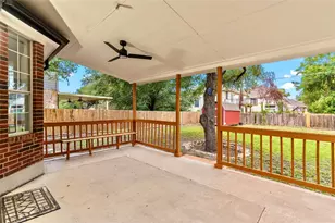 13102 Hunters Chase Dr, Austin, TX 78729 - Photo 35