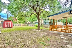 13102 Hunters Chase Dr, Austin, TX 78729 - Photo 35