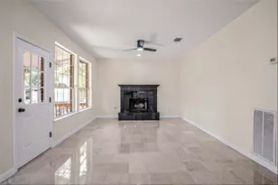 13102 Hunters Chase Dr, Austin, TX 78729 - Photo 13