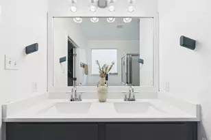1819 Village Oak Ct, Austin, TX 78704 - Photo 11