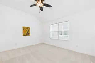 1819 Village Oak Ct, Austin, TX 78704 - Photo 17