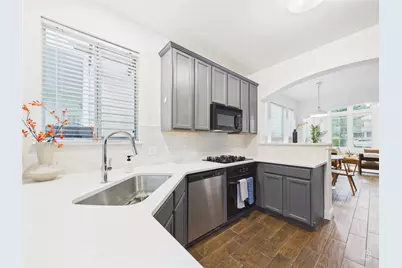 1819 Village Oak Court, Austin, TX 78704 - Photo 7