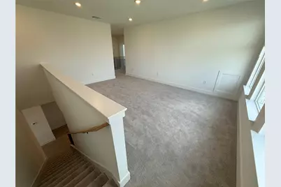510 Corniche Circle, Hutto, TX 78634 - Photo 5