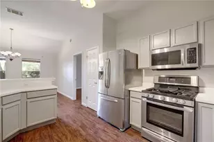 7509 Spivey Dr, Austin, TX 78749 - Photo 3