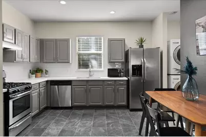4806 Mendoza Drive, Austin, TX 78721 - Photo 9