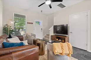 4806 Mendoza Dr, Austin, TX 78721 - Photo 7