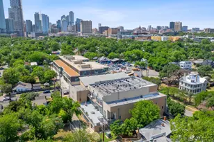 1601 E Cesar Chavez St, Austin, TX 78702 - Photo 27