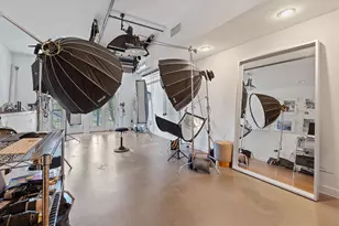 1601 E Cesar Chavez St, Austin, TX 78702 - Photo 19