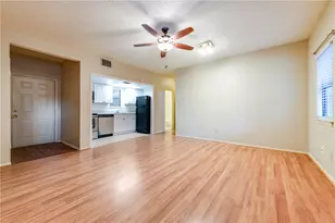 706 W 22nd St, Austin, TX 78705 - Photo 11