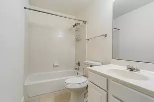 8121 Evadean Cir, Austin, TX 78745 - Photo 23