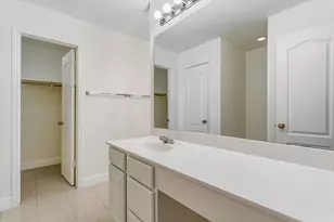 8121 Evadean Cir, Austin, TX 78745 - Photo 19