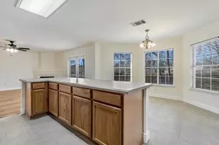 8121 Evadean Cir, Austin, TX 78745 - Photo 11