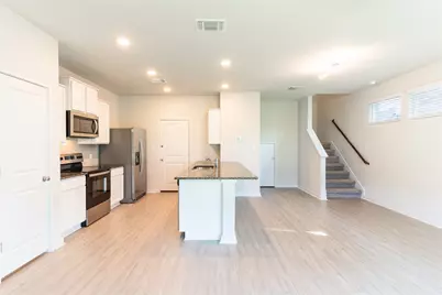 605 W South Street #321, Leander, TX 78641 - Photo 3