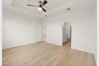 408 Sullivan Way, Elgin, TX 78621 - Photo 13