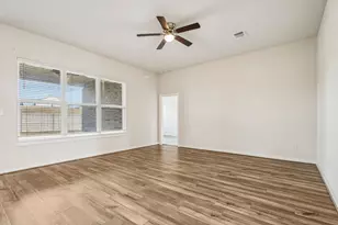 116 Joseph Hawkins Ln, Bastrop, TX 78602 - Photo 13