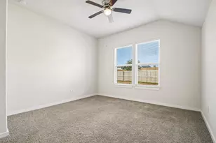 116 Joseph Hawkins Ln, Bastrop, TX 78602 - Photo 15