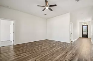 116 Joseph Hawkins Ln, Bastrop, TX 78602 - Photo 5