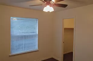 304 Tamara Dr, Georgetown, TX 78628 - Photo 7