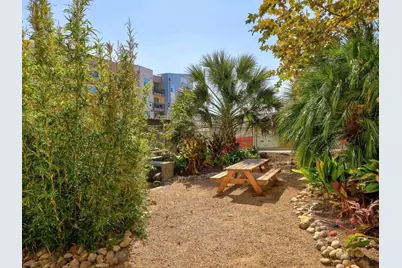 1601 E 5th Street #219, Austin, TX 78702 - Photo 19