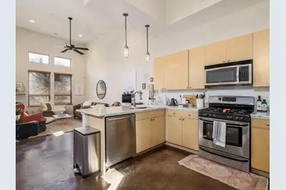 1601 E 5th Street #219, Austin, TX 78702 - Photo 3