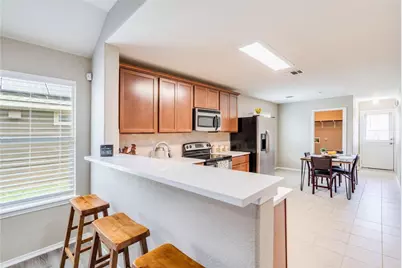 185 Housefinch Loop, Leander, TX 78641 - Photo 9