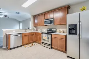 185 Housefinch Loop, Leander, TX 78641 - Photo 11