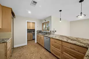 2204 Spring Creek Dr, Austin, TX 78704 - Photo 11