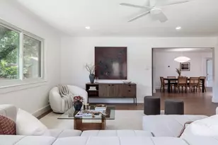 2902 Skylark Dr, Austin, TX 78757 - Photo 9
