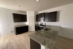 172 Allington Cir, Jarrell, TX 76537 - Photo 9