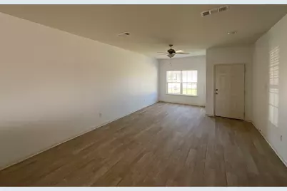 172 Allington Circle, Jarrell, TX 76537 - Photo 5