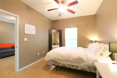 910 W 25th Street #502, Austin, TX 78705 - Photo 11
